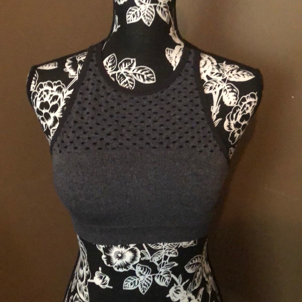 Zenana Outfitter | Gray Medium Support Bra Top - Picture 5 of 6